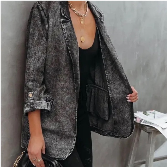 Vici Black Acid Wash Blazer Size Small - Picture 5 of 15